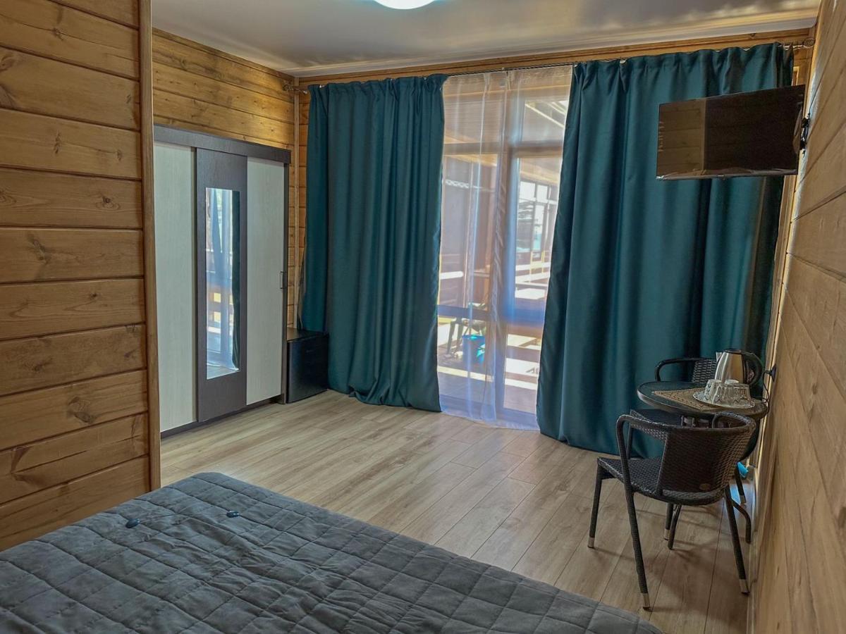 Hotel Лилия Gudauta Zewnętrze zdjęcie
